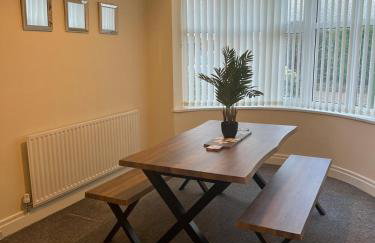 3 Bedroom House Sleeps 7 Ideal for Long Stays and Business Trips - Foto 6