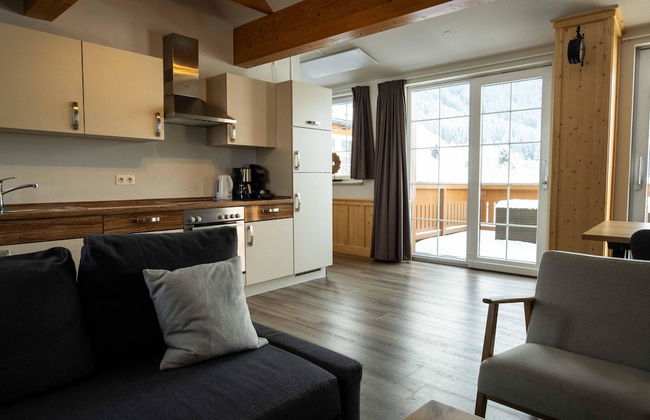 Modern Apartment Right Next to the ski Lift - Photo 9