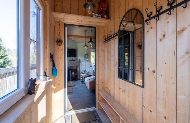 Forestside Escape Near Lake - Photo 2