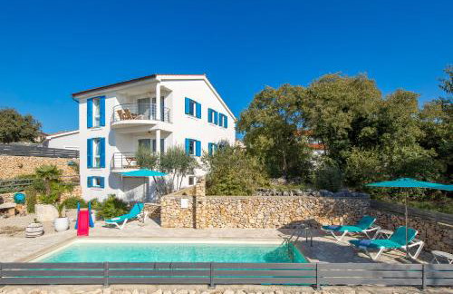 Apartments Villa Padrone with pool - perfect for families! - Photo 29