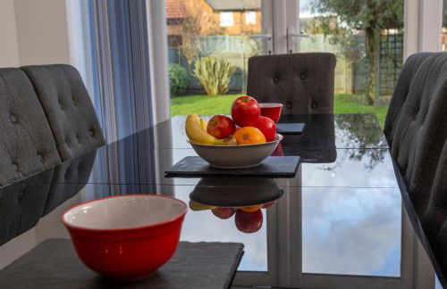 IRO Properties Limited - Foto 39