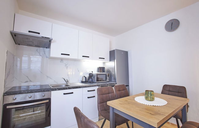 Wenceslas Square Residence - Photo 54