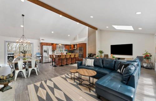 Open Concept & Stylish-HotTub-Sauna-Billiard-Poker-BBQ - Foto 13