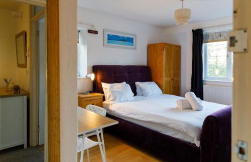 5 Bed Townhouse with Garden & Parking by BrumStay UK - Foto 32