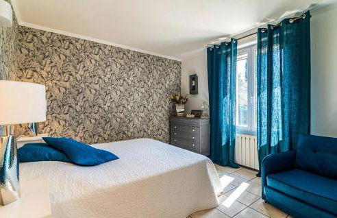 2 Bedroom Amazing Home In Noves - Foto 18