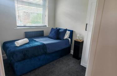 Comfy House Parking Long Stay - Photo 4