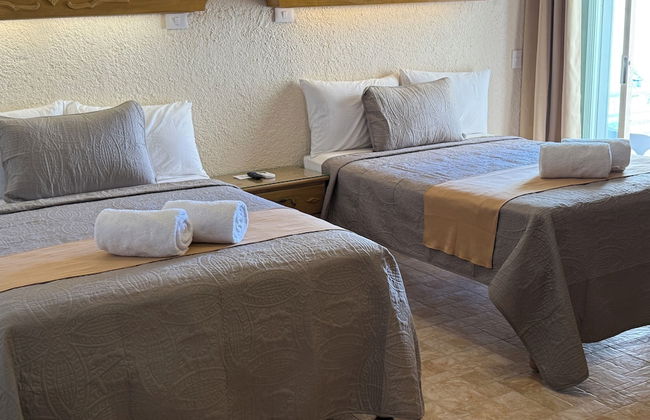 Luciana Hotel & Beach Club - Photo 12