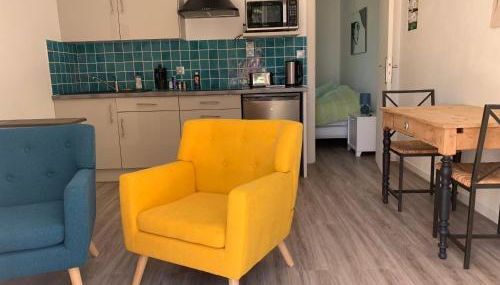 Petit appartement centre Barjac chez Art & Hasards - Foto 2