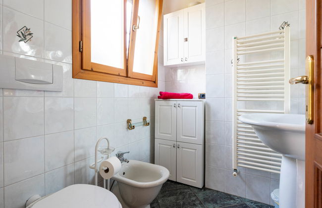 2 bedroom House in Diano Castello with garden and terrace - Photo 23