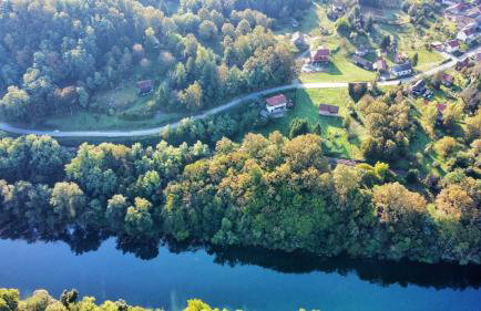 WOODEN HOUSE near the River Kupa - Foto 8