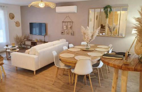 Sublime villa des Oliviers - Piscine chauffée, espace détente, Baby-foot, cuisine extérieure - proche d'Agen - Foto 10