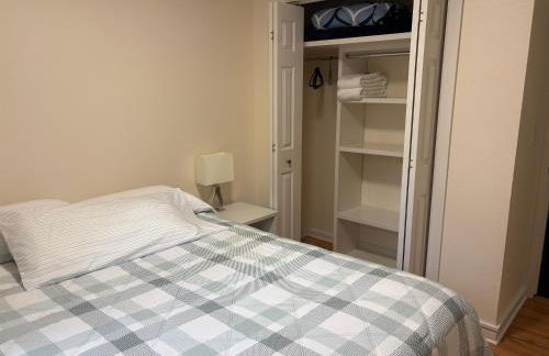 SEA Airport Coastal Apartments, located just 15 min from SeaTac Airport and 5 min from Des Moines Marina - Foto 16
