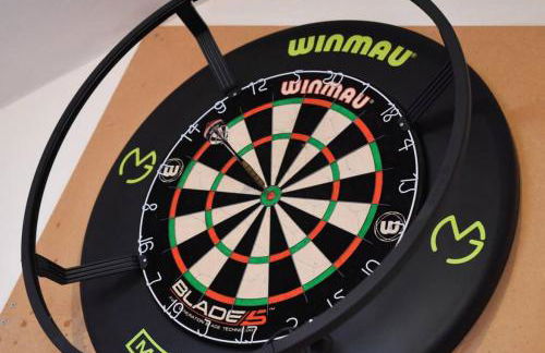 Air Maison - Large Family Home with Pool Table - Photo 38