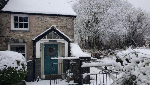 Ty Capel Isa - Foto 1