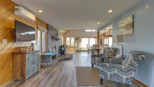 Amazing Rocky Point Retreat Overlooking the Sound! - Foto 5