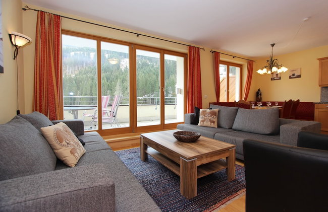 Chalet in Saalbach Near Ski Lift - Foto 14