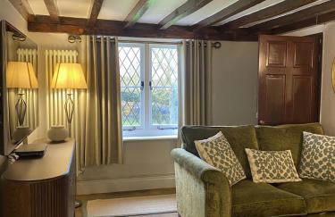 Woodman's Cottage by Keepers Cottages - Foto 8