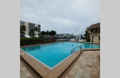 Luxury Beach Condo Located On The Bay In A Tropical Oasis!!! - Foto 21