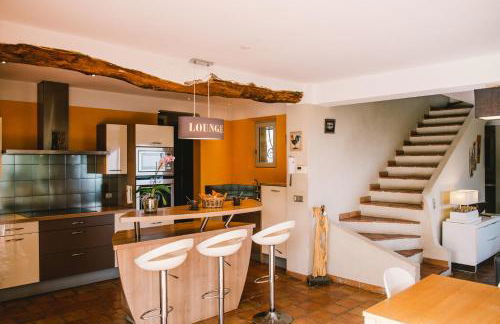 villa provençale en pierre avec vue sur la mer, piscine et jacuzzi - Foto 23