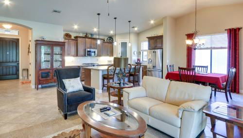 Pool and Golf Access! 55 and Mesa Retreat - Foto 2