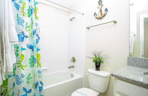 Luxury 5Bd w Jacuzzi Pool Near Disney 5528 - Foto 96