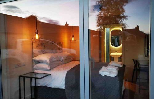 Amazing Cottage & detached Annex sleeps 8, Extra Deep Hot tub, Super Fast wifi, New for 2024 is the addition of Wood Fired Sauna - Foto 25