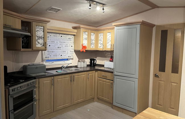 3 Bedroom 6 Berth Pets go Free van With Decking - Foto 5