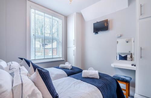 The Landings Apartment 6 - Photo 13