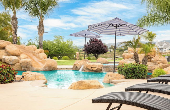 Secluded Estate Exclusive Views of Wine Country + Private Home Theater Twilight Vines by Avantstay - Foto 28