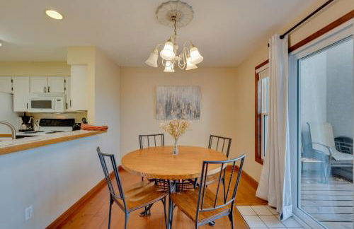 Walk to Lake Loveland Mtn-View Retreat with Balcony - Foto 6