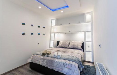 1 Bedroom Cozy Apartment In Bakar - Photo 6