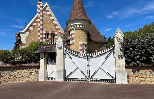 Le Donjon, bord de mer - Foto 1