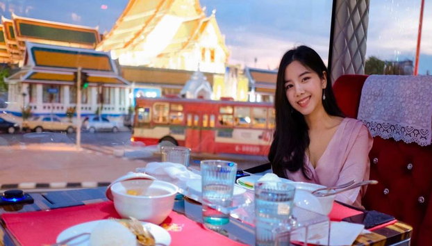 Michelin Food & 20 Landmarks Double-Decker Tour in Bangkok - Foto 5