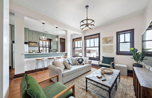 Stylish, historic loft in Downtown Galveston, 3 blocks to The Strand - Foto 4