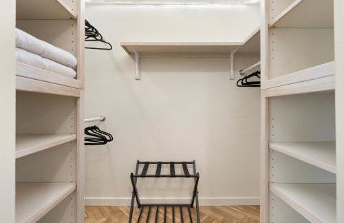 Luxury 5BR Cottonwood Retreat with Pool and Panoramic Views - Foto 40