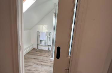 The Coach House - Photo 9