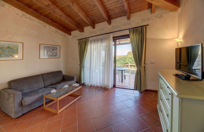 Charming Sea Villas Es Sleeps 6 With Private Pool Extra bed Possible - Photo 7