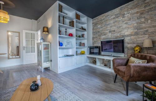 Apartamento cerca de la MEZQUITA DE CORDOBA & FREE PRIVATE PARKING - Foto 3