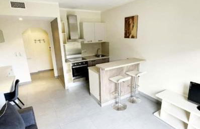 Studio climatisée dans résidence à 5 minutes des plages a pied - Foto 1