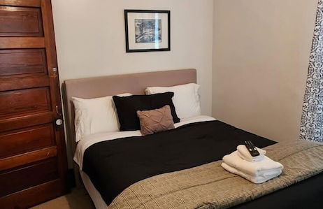 Cozy Renovated 19th Century Home, 5 Min to OSU! 3 Bedroom Home by Paula - Foto 12