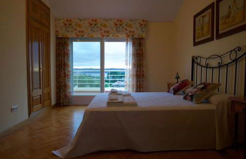 CHALET CON PISCINA EN MIÑO-Perbes - Foto 29