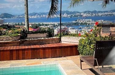 SPECTACULAR Harbourside Villa-POOL-BBQ-6Bedrm - Foto 1