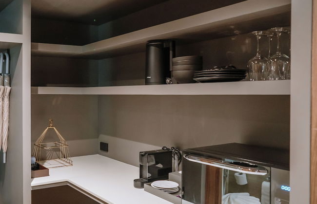 Timber Society Boutique Hideaway - Photo 9