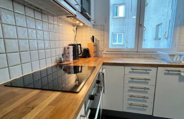 Spacious 2BR Balcony and AC - Foto 11