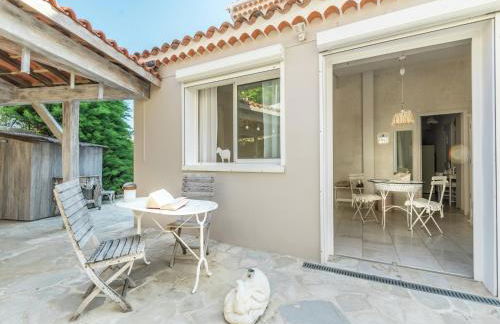 Luxury Villa with Jacuzzi in Les Issambres - Foto 27