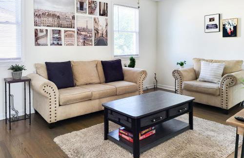 Spacious 2-BR 1-Bath King suite! - Foto 7