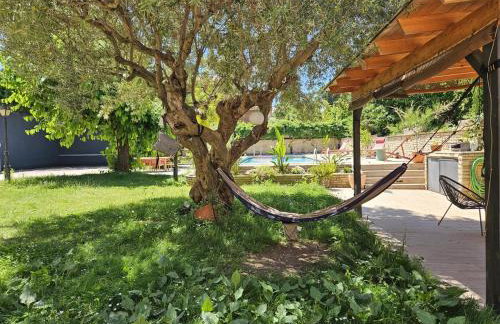 Poolside Apartment Barcelona Sant Cugat - Foto 15