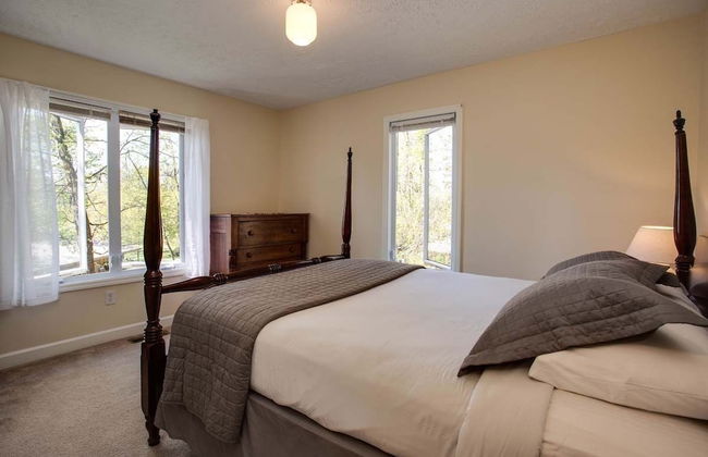 Love Ridge Mountain Lodging - Foto 30