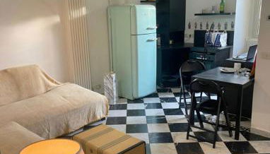 Quiet luminous Flat historical city center fast Wi-Fi - Foto 4