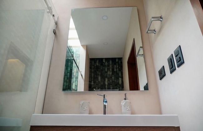 Villas Eclipse by Andiani Travel - Photo 23